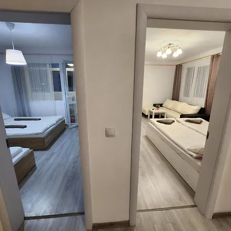 Luxury Two Bedroom Crown * برافيتس