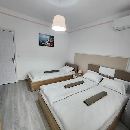 Appartamento Luxury Two Bedroom Crown *