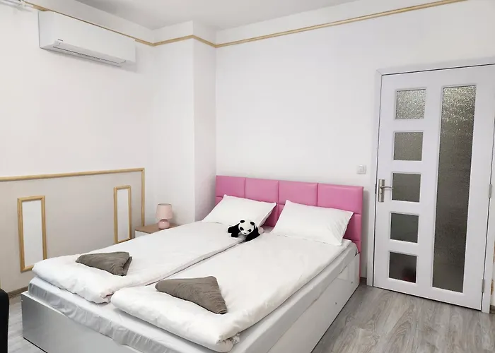 Luxury Two Bedroom Crown Pravec